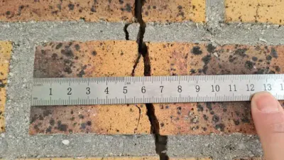 Expertise fissures Sochaux